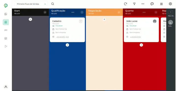 Tela de Leads com filtros e menu de 3 pontos
